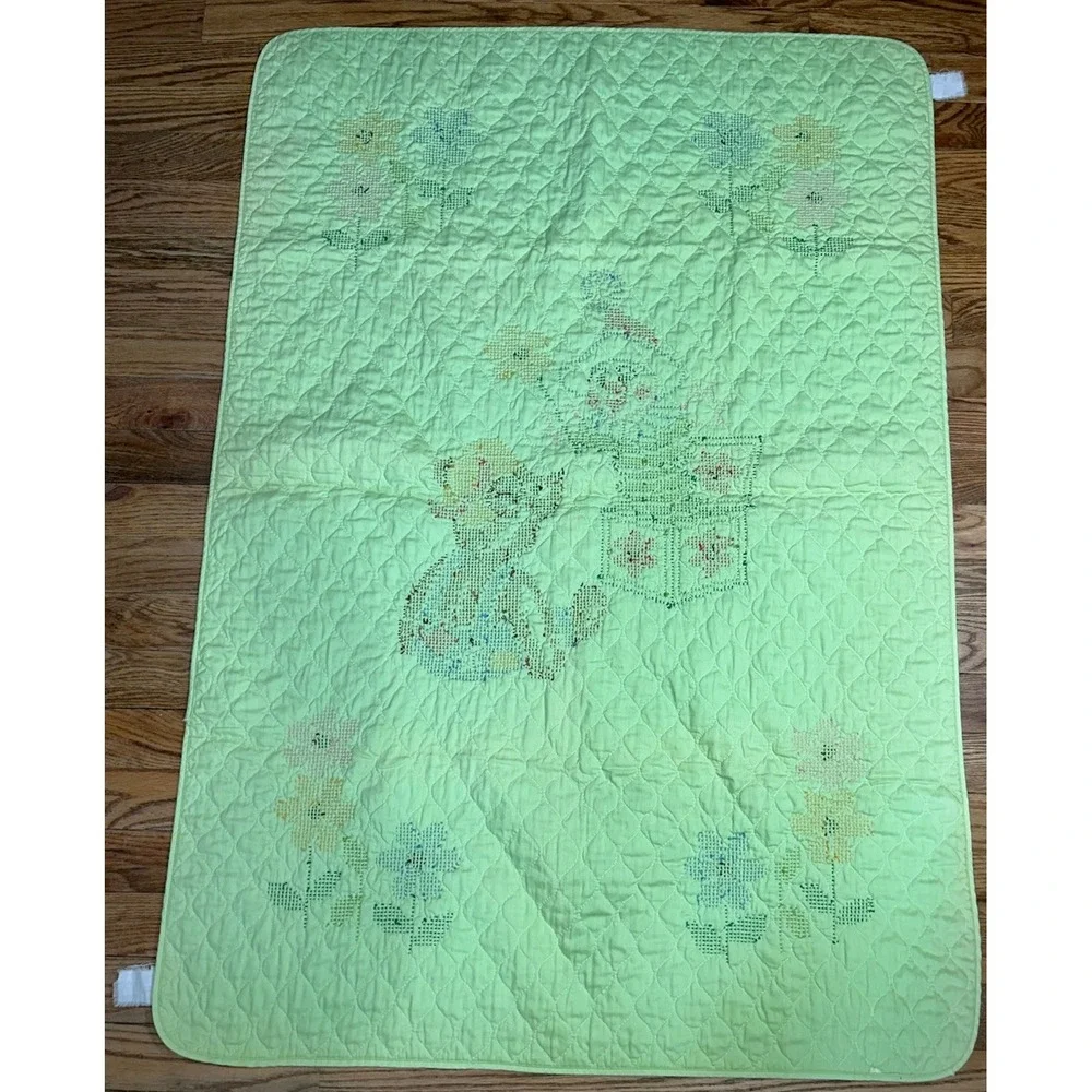 VTG Teddy Bear Jack In The Box Baby Crib Quilt Blanket Green Crossstitch 57